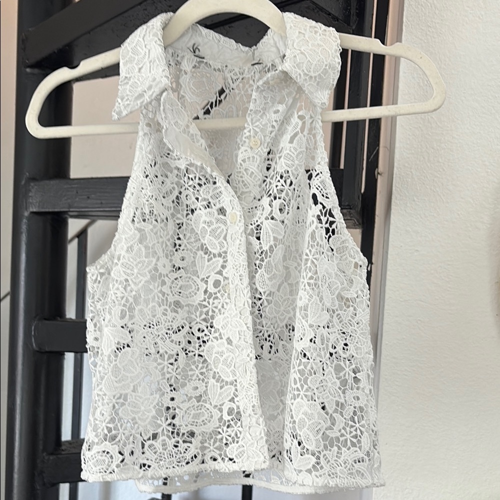 White Lace Sleeveless Blouse